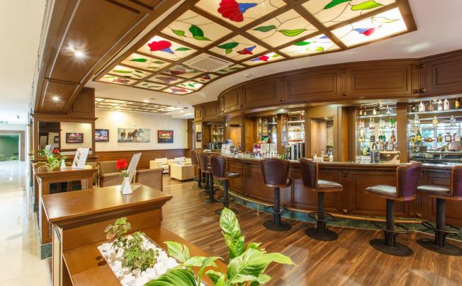 Фото отеля Lucida Beach Hotel