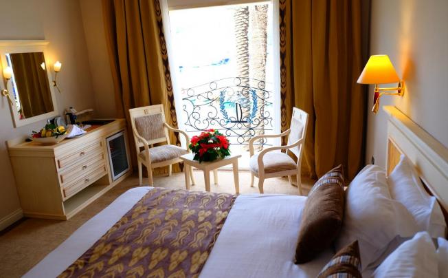 Фото отеля ECE SARAY MARINA & RESORT HOTEL