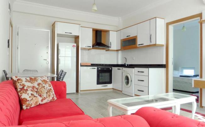 Фото отеля THELUNA SUITE HOTEL