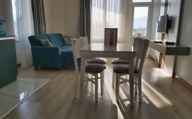 Фото отеля THELUNA SUITE HOTEL