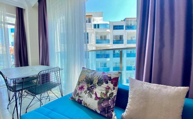 Фото отеля THELUNA SUITE HOTEL