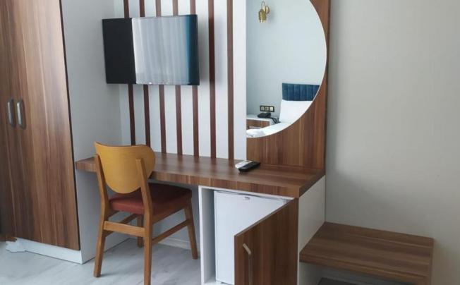 Фото отеля THELUNA SUITE HOTEL