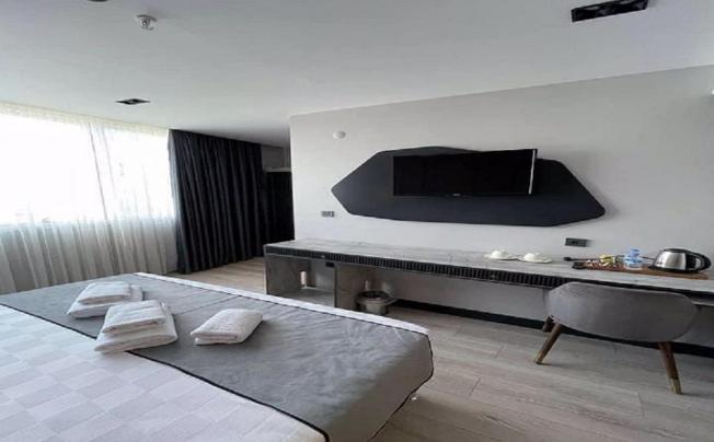 Фото отеля EXPRESS PLUS HOTEL