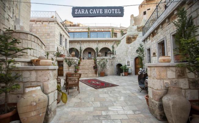 Фото отеля ZARA CAVE HOTEL