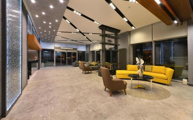 Фото отеля Nish Palace Exclusive Suites