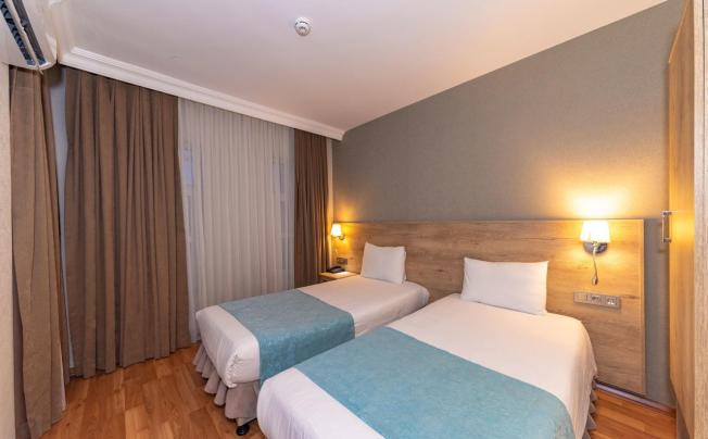 Фото отеля Sunlight Hotel