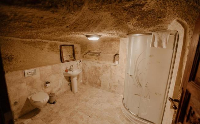 Фото отеля Romantic Cave Hotel