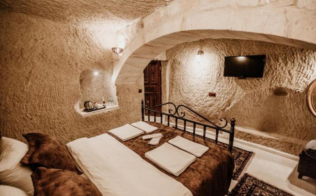 Фото отеля Romantic Cave Hotel