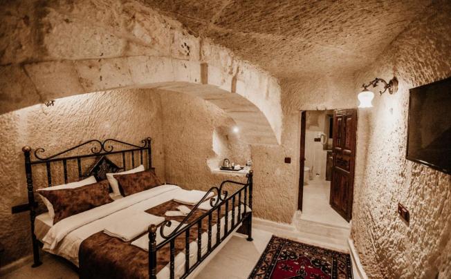 Фото отеля Romantic Cave Hotel