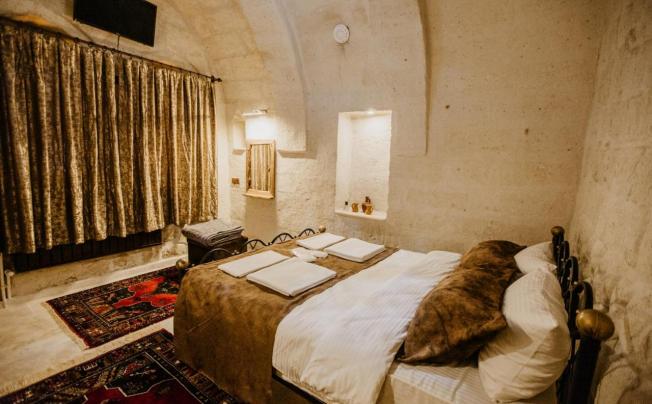 Фото отеля Romantic Cave Hotel