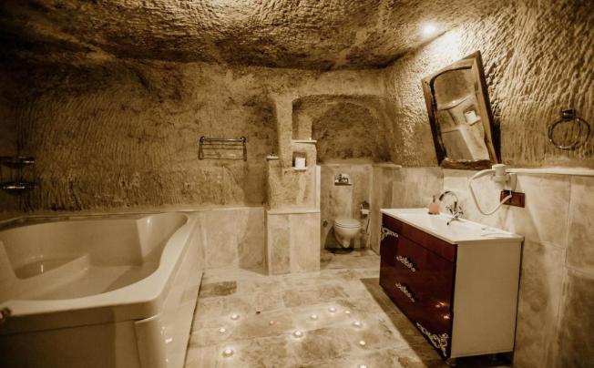 Фото отеля Romantic Cave Hotel