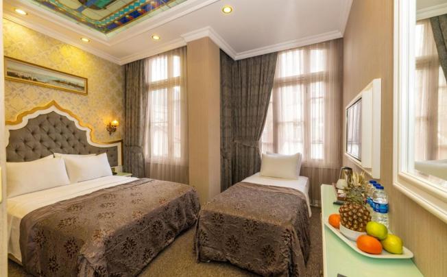 Фото отеля Alpek Hotel