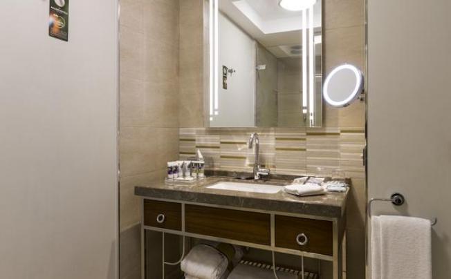 Фото отеля Mercure Istanbul Taksim Hotel
