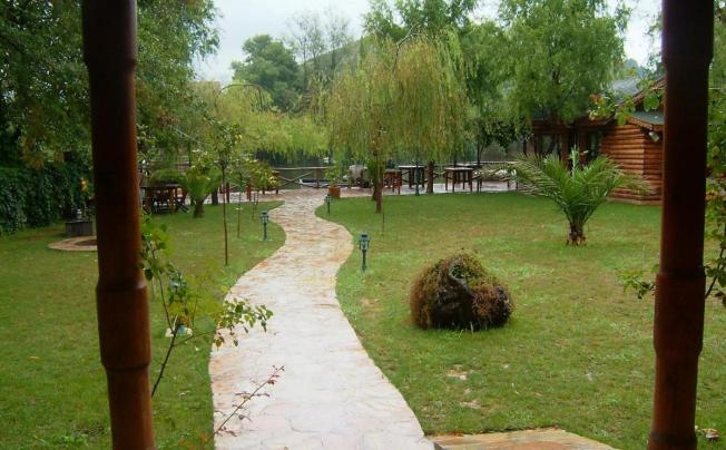 Фото отеля Tranquilla River Lodge