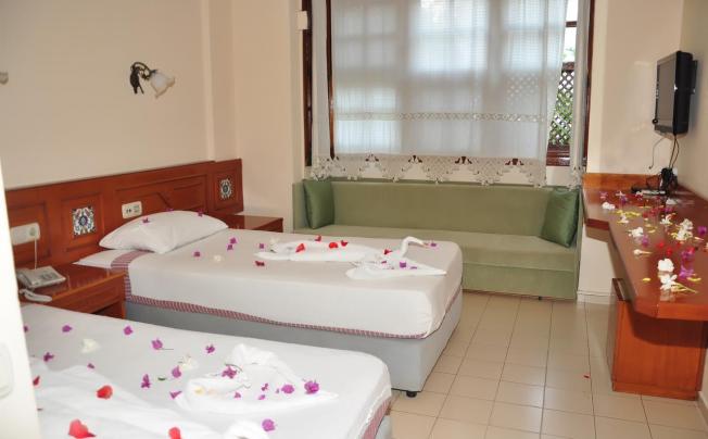 Фото отеля Kaliptus Hotel