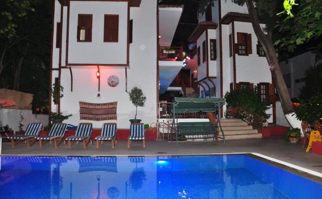 Фото отеля Kaliptus Hotel