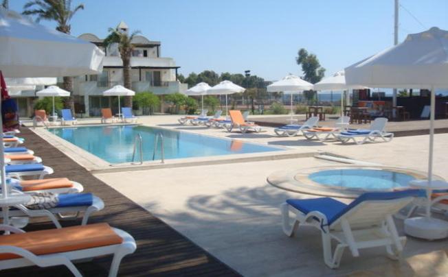 Фото отеля SEA AND YOU BEACH RESORT