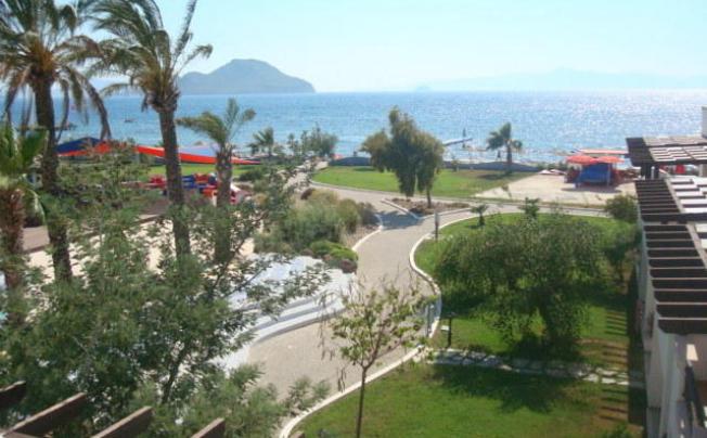 Фото отеля SEA AND YOU BEACH RESORT