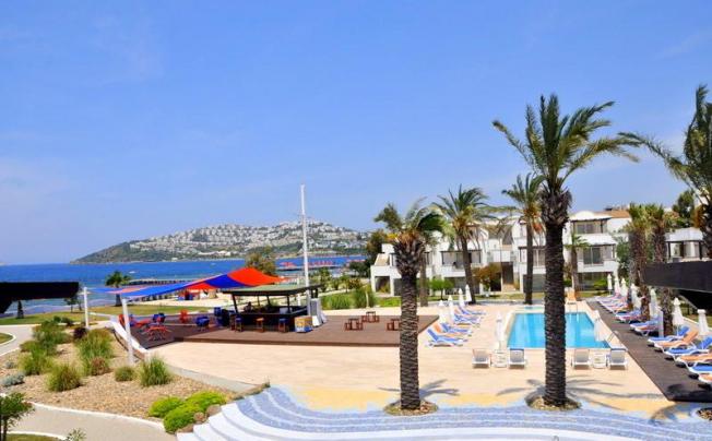 Фото отеля SEA AND YOU BEACH RESORT
