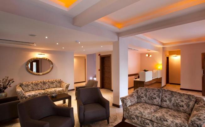 Фото отеля BOUTIQUE HOTEL MONTANA