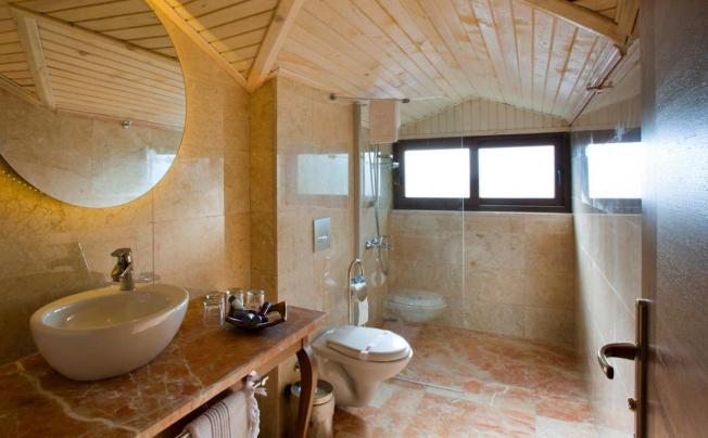 Фото отеля BOUTIQUE HOTEL MONTANA