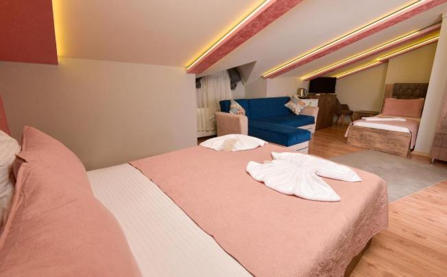 Фото отеля Rays Hotel