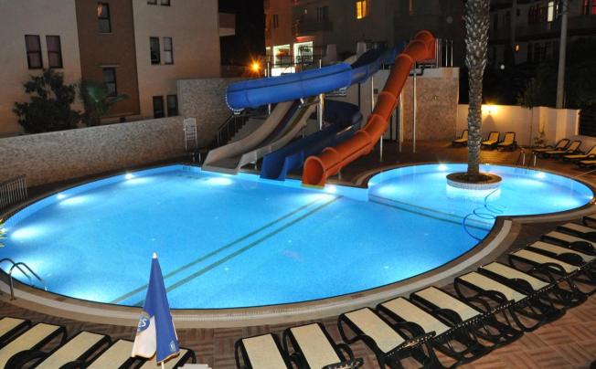 Фото отеля Almera Park Apart Hotel