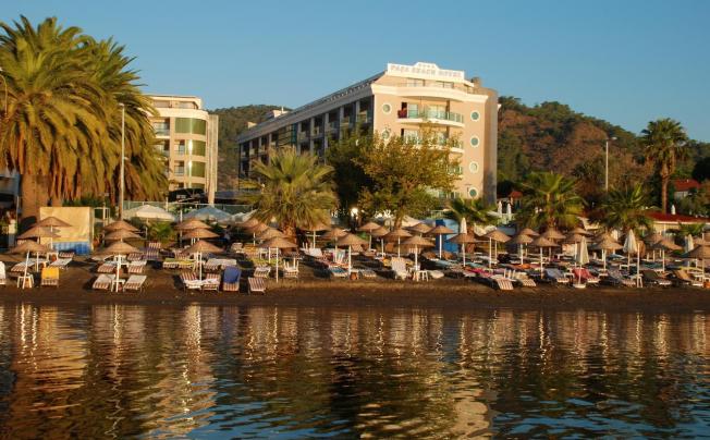 Фото отеля Pasa Beach Hotel 