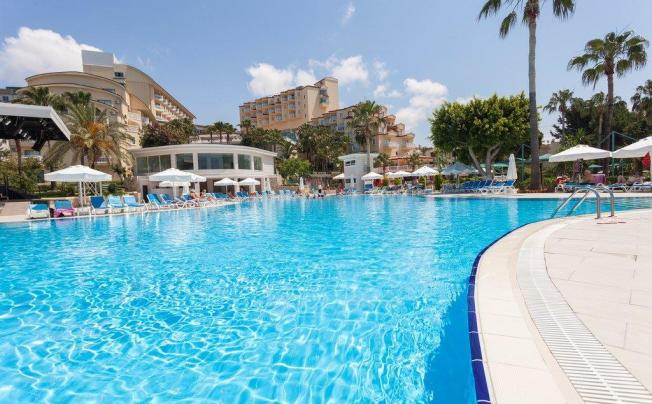 Фото отеля Iz Flower Side Beach Hotel