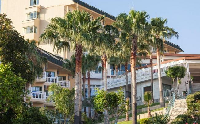 Фото отеля Iz Flower Side Beach Hotel