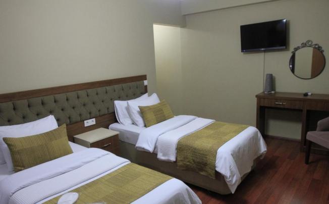 Фото отеля Ramparts Hotel