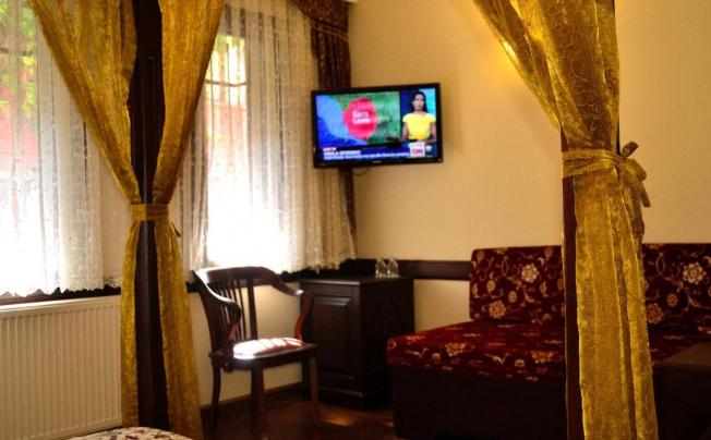 Фото отеля Hotel Alp Guesthouse