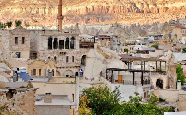 Фото отеля GRAND CAVE SUITES