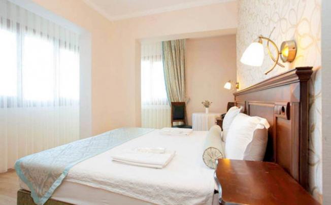 Фото отеля Center Hill Hotel