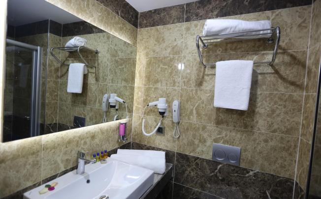 Фото отеля Elips Royal Hotel 