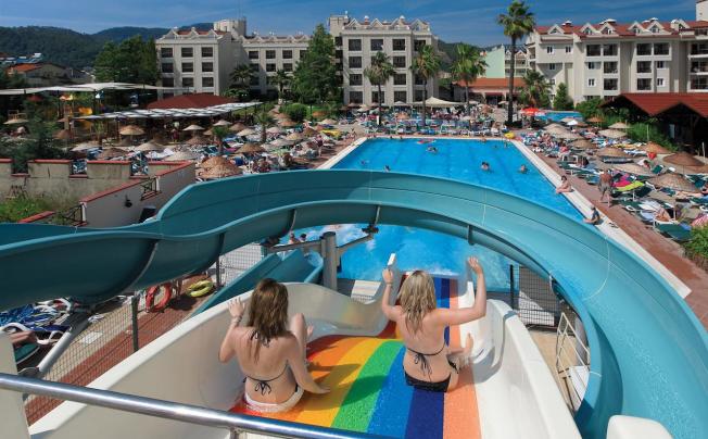Фото отеля Julian Club Hotel