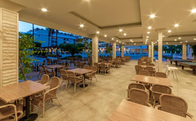 Фото отеля Julian Club Hotel