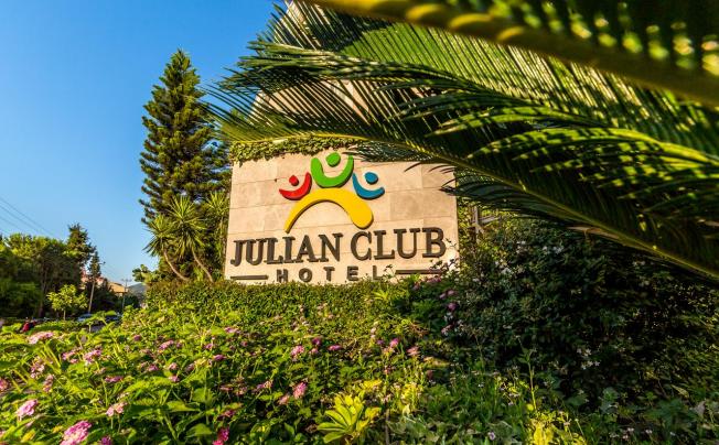 Фото отеля Julian Club Hotel