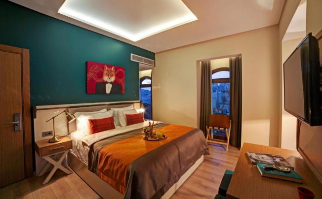 Фото отеля THE FOX HOTEL