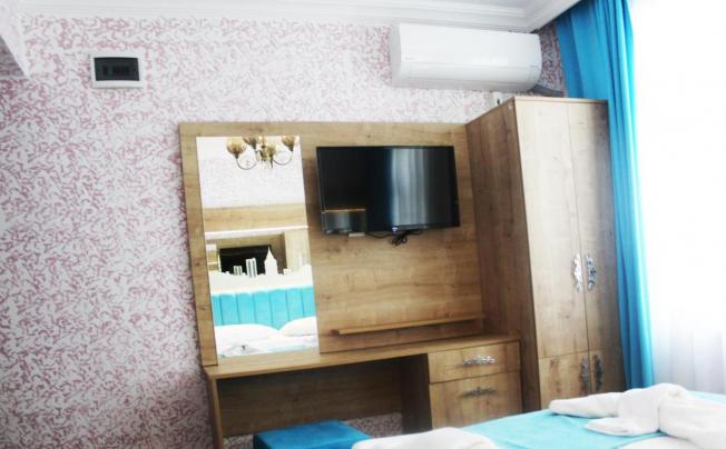 Фото отеля Megaron Hotel