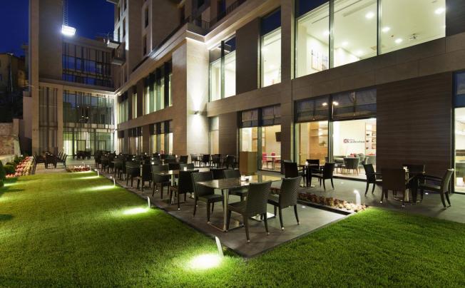 Фото отеля Hilton Garden Inn Istanbul Golden Horn