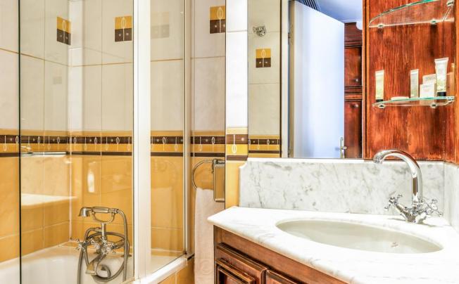 Фото отеля VILLA MONTPARNASSE 