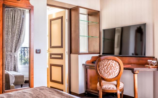Фото отеля VILLA MONTPARNASSE 