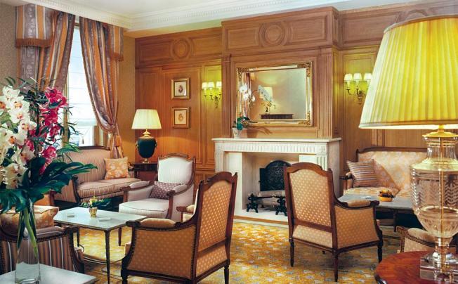 Фото отеля MAYFAIR 