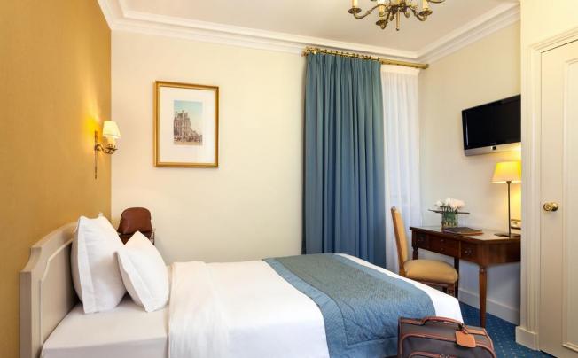 Фото отеля MAYFAIR 