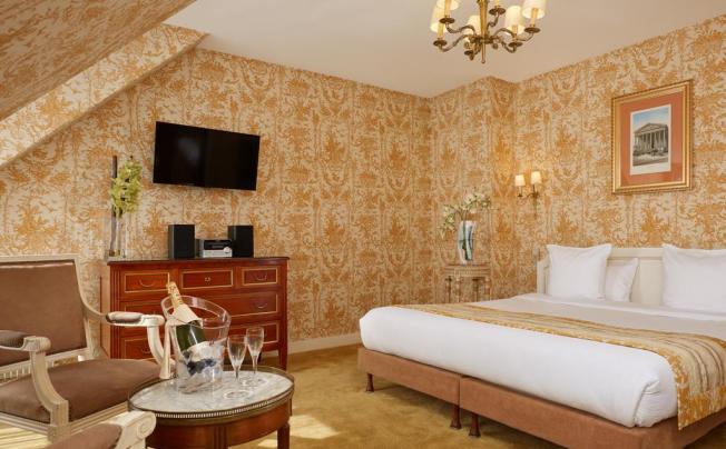 Фото отеля MAYFAIR 