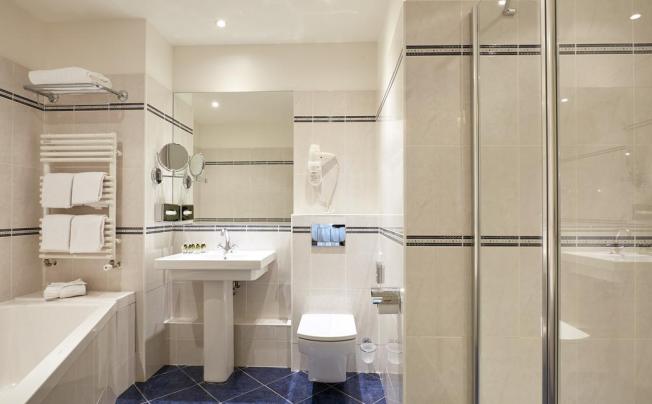 Фото отеля MAYFAIR 