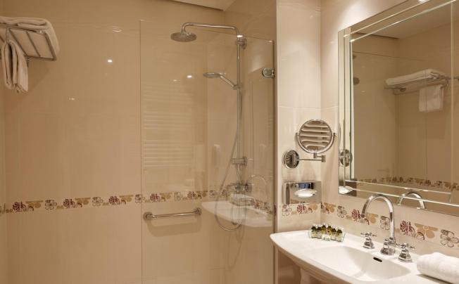 Фото отеля MAYFAIR 