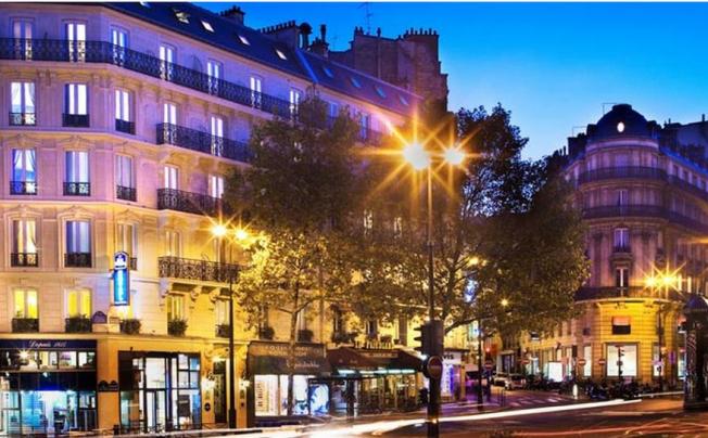 Фото отеля Hotel Plaza Elysees 
