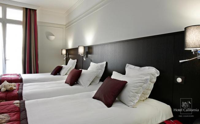 Фото отеля CALIFORNIA CHAMPS-ELYSEES HOTEL 